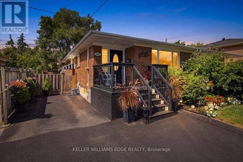 2407 Barclay Road, Burlington, ON 