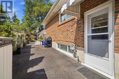 2407 Barclay Road, Burlington, ON 