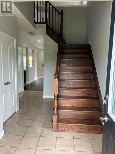 28 DARTMOUTH GATE , Hamilton, Ontario L8E 0B9 3