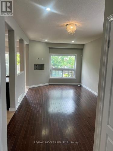 28 DARTMOUTH GATE , Hamilton, Ontario L8E 0B9 4