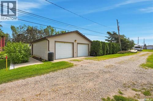 404 9Th Avenue, Rosthern, SK 