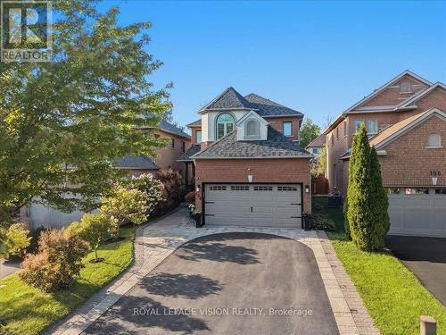 106 COPLEY STREET  Pickering, ON L1V 6V6