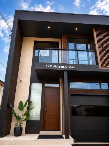 878 Atwater Avenue, Mississauga, ON 
