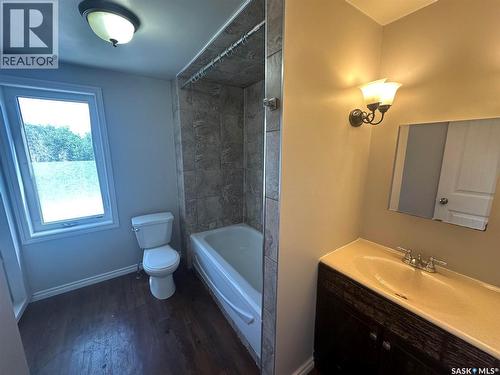 821 6Th Avenue Nw, Moose Jaw, SK 