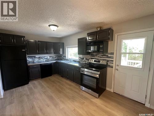 821 6Th Avenue Nw, Moose Jaw, SK 
