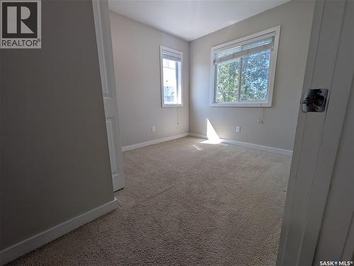 247 245 Ashworth Crescent, Saskatoon, SK 