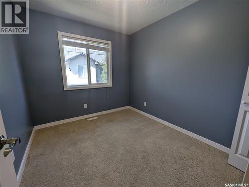 247 245 Ashworth Crescent, Saskatoon, SK 