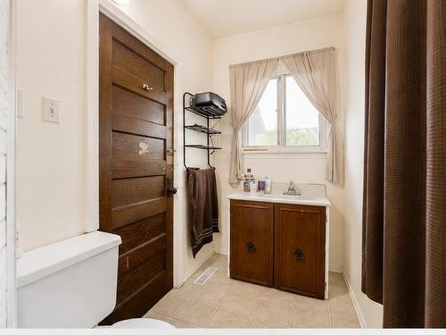 697 Sara Avenue, Winnipeg, MB 