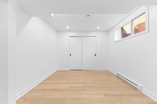 Bedroom - 476 Av. Townshend, Saint-Lambert, QC 