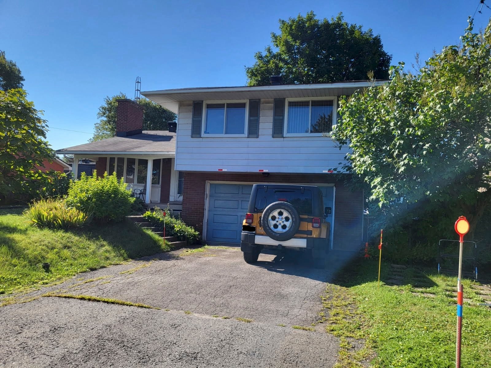 1330 Av Kingsley — photo 1