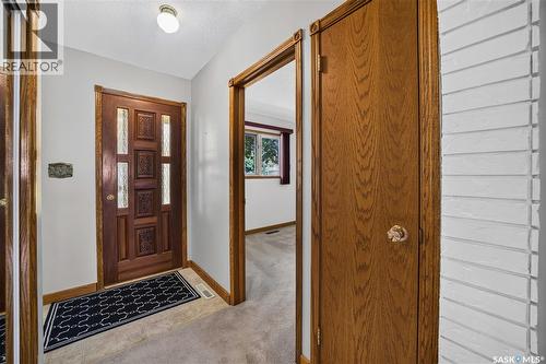 27 Ellison Crescent, Regina, SK 