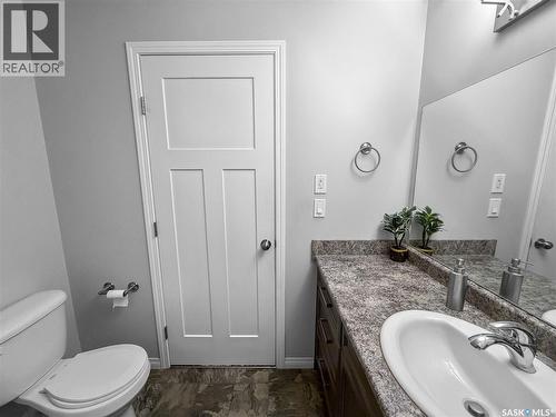 119 Maningas Bend, Saskatoon, SK 