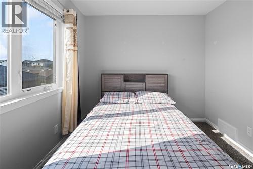 119 Maningas Bend, Saskatoon, SK 