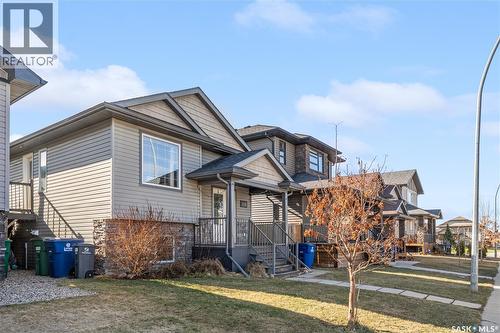 119 Maningas Bend, Saskatoon, SK 