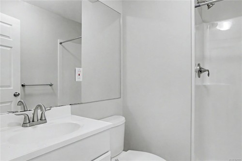 5849 Sunset Rd, Nanaimo, BC 