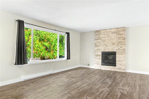 5849 Sunset Rd, Nanaimo, BC 