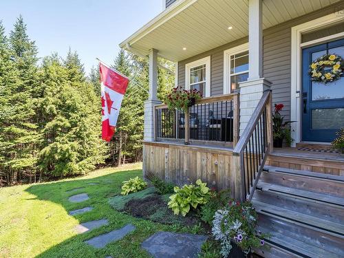 437 Heddas Way, Fall River, NS 