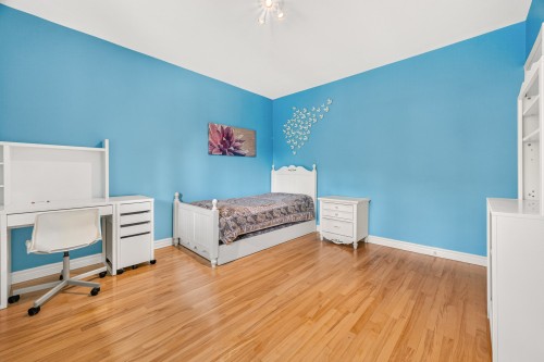 Chambre à coucher - 156 Av. Wicksteed, Mont-Royal, QC 