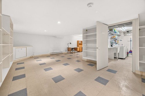 Sous-sol - 156 Av. Wicksteed, Mont-Royal, QC 