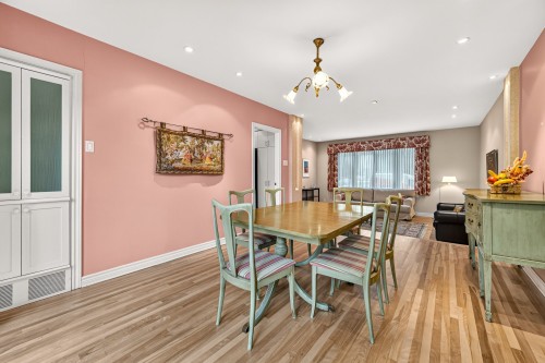 Salle à manger - 156 Av. Wicksteed, Mont-Royal, QC 