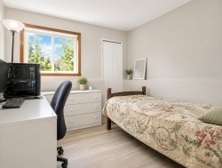 Bedroom - 