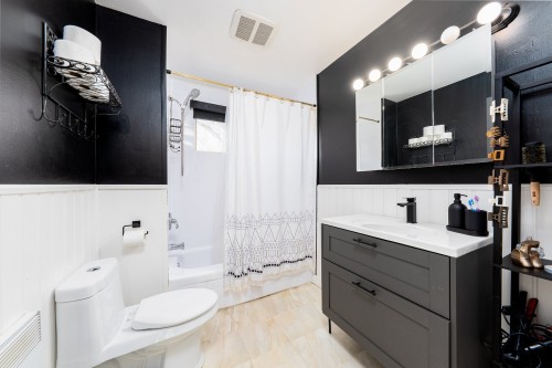 Salle de bains - 464 23E Avenue, L'Île-Perrot, QC 