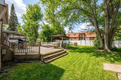 Cour - 464 23E Avenue, L'Île-Perrot, QC 