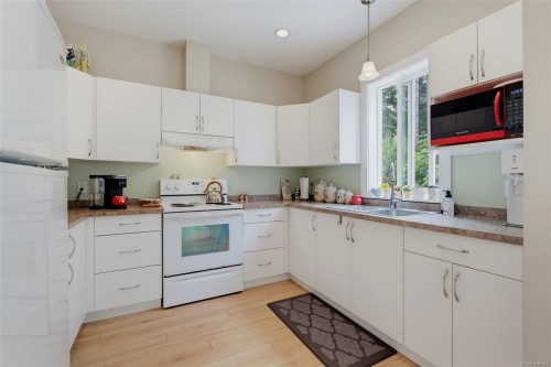 3022 Sarah Dr, Sooke, BC 