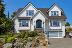 600 Judah St  Saanich, BC V8Z 2K2