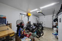 Garage - 