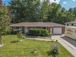 74 Teal Drive Blenheim, ON N0P 1A0