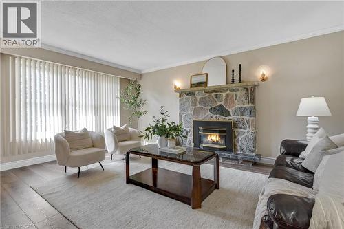 8 Blue Spruce Court, Kitchener, ON 