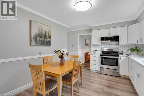 8 Blue Spruce Court, Kitchener, ON 