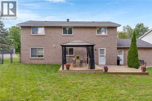 8 Blue Spruce Court, Kitchener, ON 