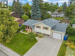 15 Dragan CRESCENT  Saskatoon, SK S7H 5C8