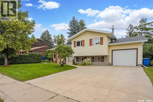 15 Dragan Crescent, Saskatoon, SK 