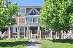 308 CROWNRIDGE DR DRIVE  Ottawa, ON K2M 3A4