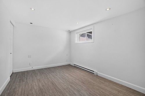Bedroom - 377 55E Avenue, Pointe-Calumet, QC 