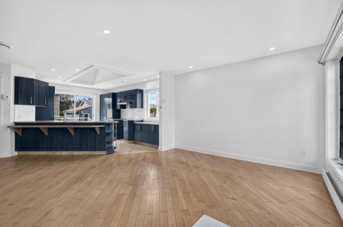 Living Room - 377 55E Avenue, Pointe-Calumet, QC 
