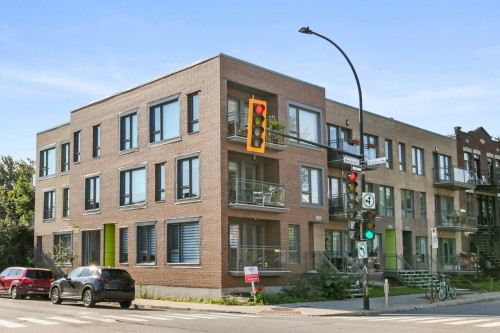 1-2484 Rue Marie-Anne E.  Montréal (Le Plateau-Mont-Royal), QC H2H 1N6