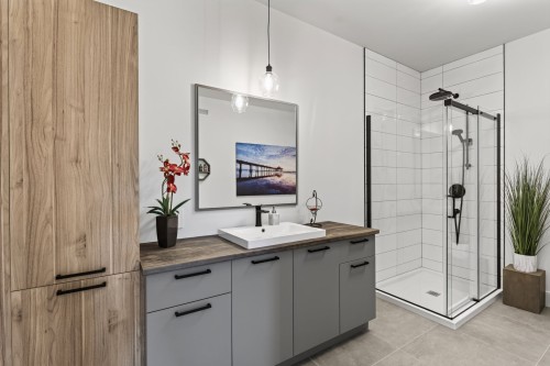 Bathroom - 1271 Rue Alice-Campbell, Sherbrooke (Les Nations), QC 