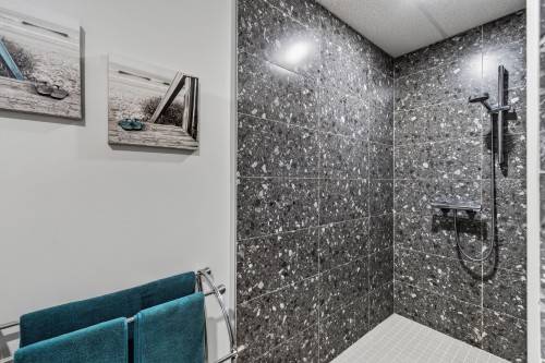 Bathroom - 1271 Rue Alice-Campbell, Sherbrooke (Les Nations), QC 