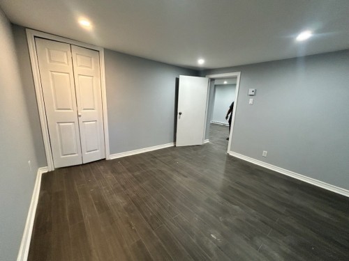 Chambre à coucher - A-2137 Av. Marcil, Montréal (Côte-Des-Neiges/Notre-Dame-De-Grâce), QC 