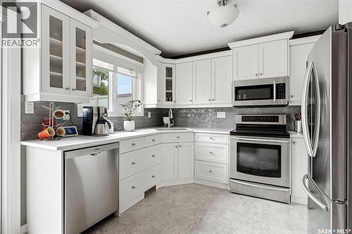 6422 Hird Crescent, Regina, SK 
