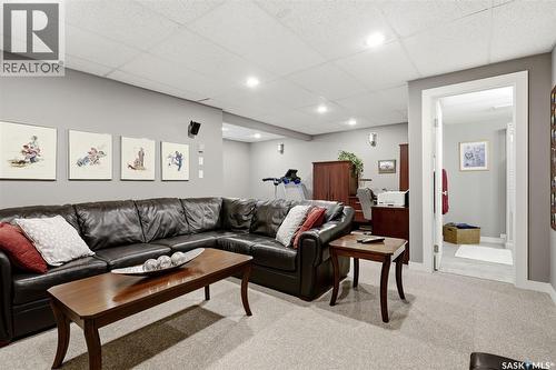 6422 Hird Crescent, Regina, SK 