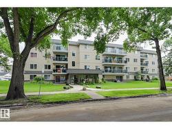 #402 11019 107 ST NW  Edmonton, AB T5H 2Z6