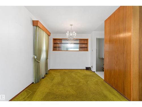 9807 165 St Nw, Edmonton, AB 