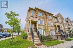 17 - 3185 BOXFORD CRESCENT  Mississauga, ON L5M 0X1