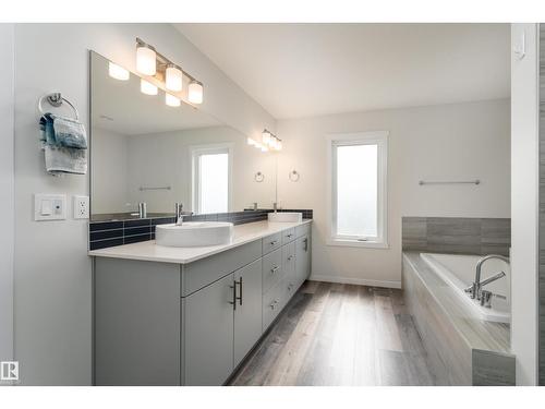 4659 175 Av Nw, Edmonton, AB 