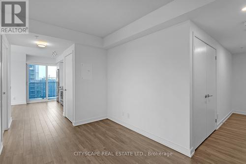 910 - 30 SAMUEL WOOD WAY , Toronto, Ontario M9B 1B1 3